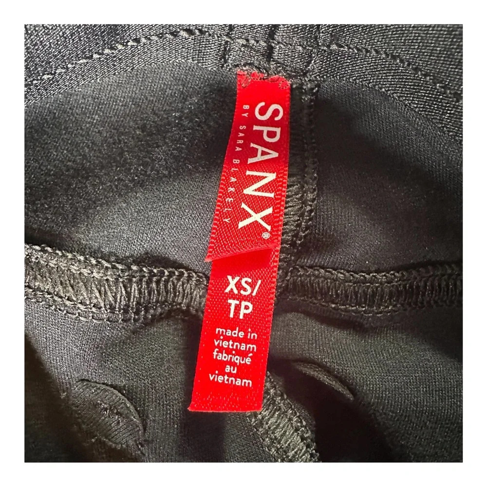 SPANX Women's Leather Like Ankle Skinny Pants in Black. Sz: XS - Picture 7 of 9